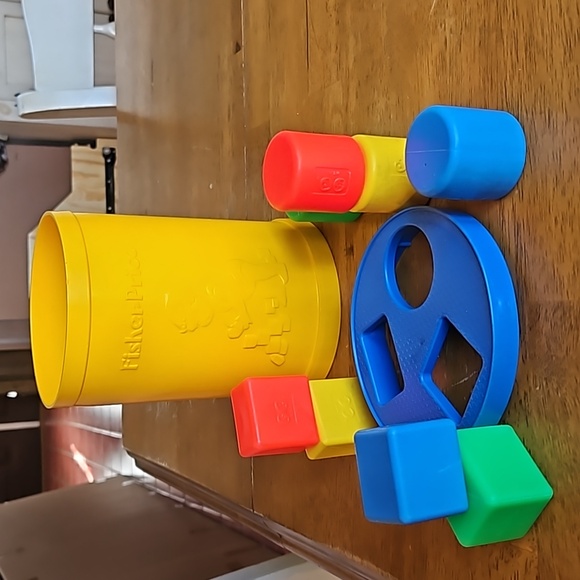 Vintage Fisher Price Shape Sorting Toy - Picture 4 of 5
